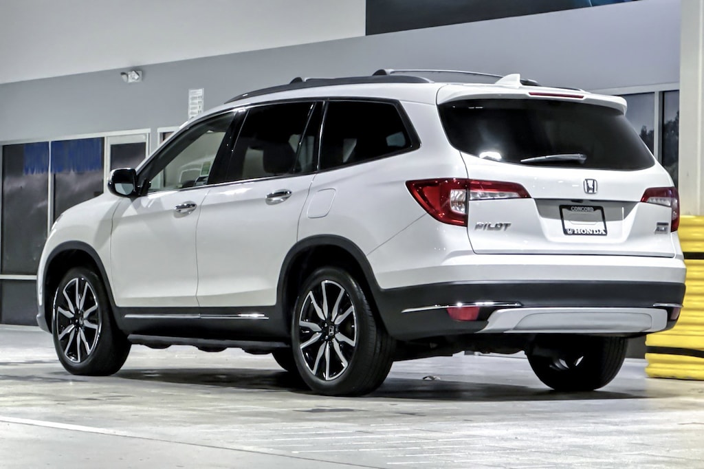 Used 2021 Honda Pilot Touring 7 Passenger AWD SUV