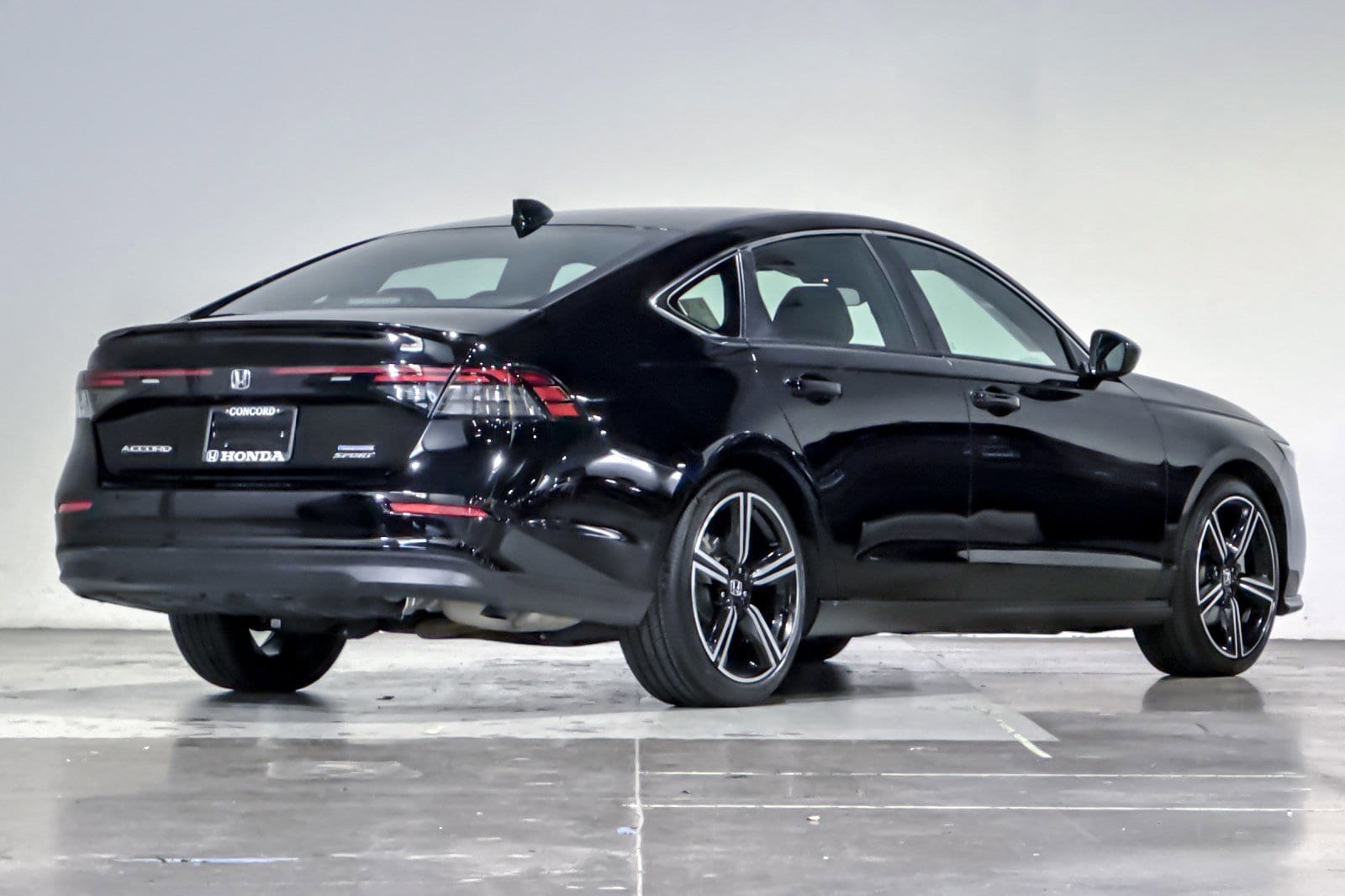 2024 Honda Accord Hybrid Sport photo 3