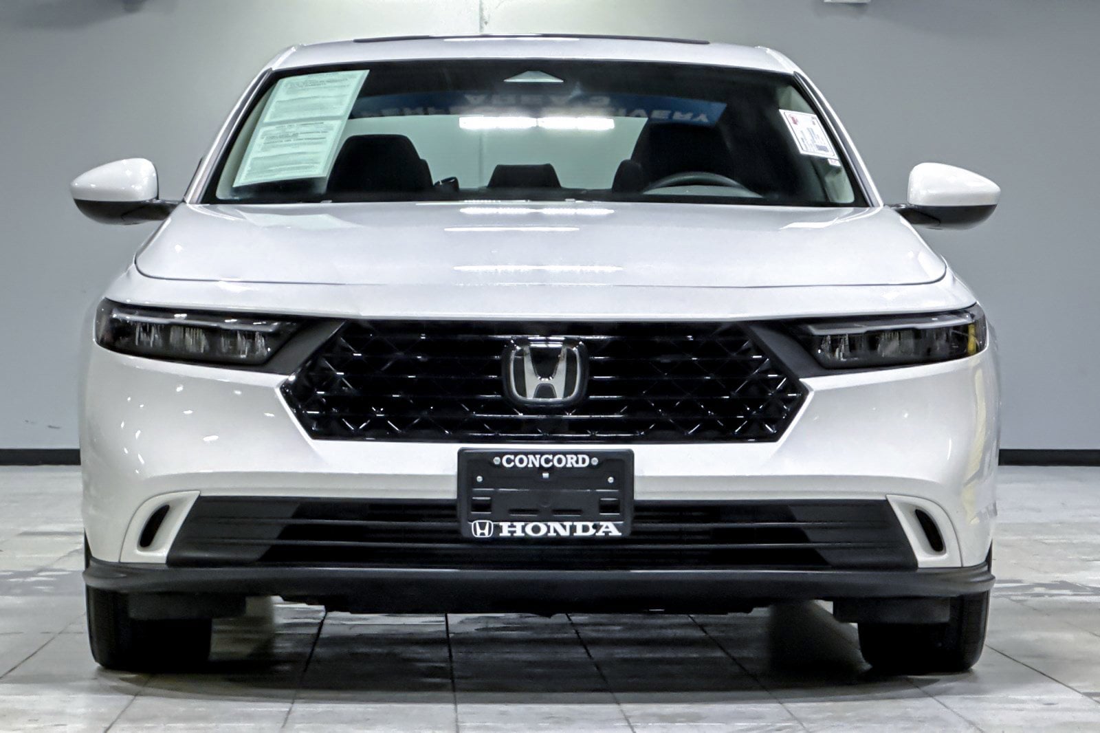 2023 Honda Accord EX w/BSI photo 4