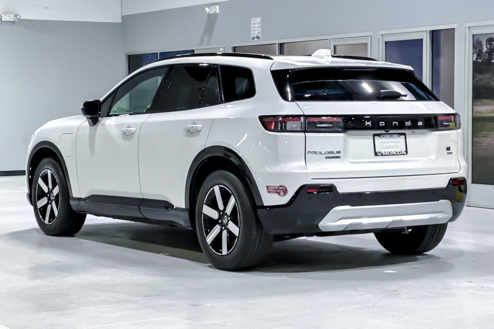 Prologue Touring SUV