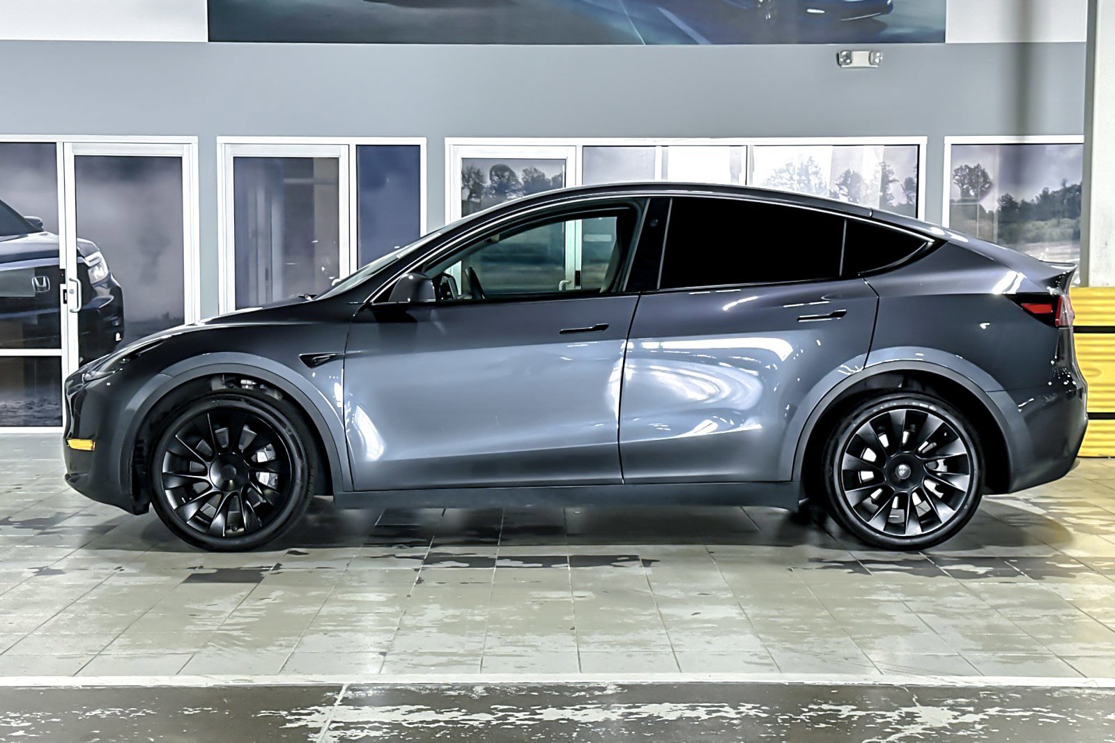 Used 2023 Tesla Model Y Long Range with VIN 7SAYGDEE1PF914850 for sale in Concord, CA