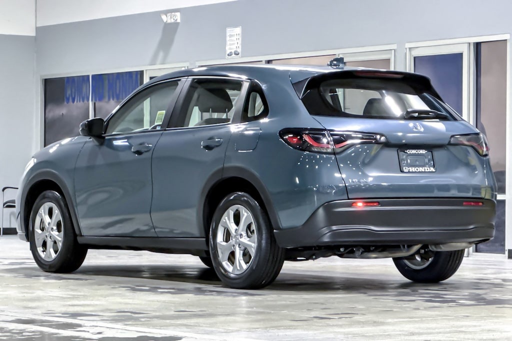 Used 2024 Honda HR-V LX SUV