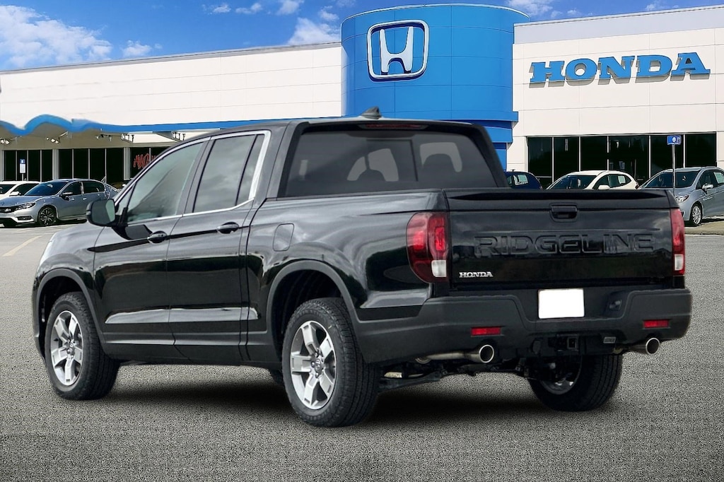 New 2026 Honda Ridgeline RTL Truck Crew Cab