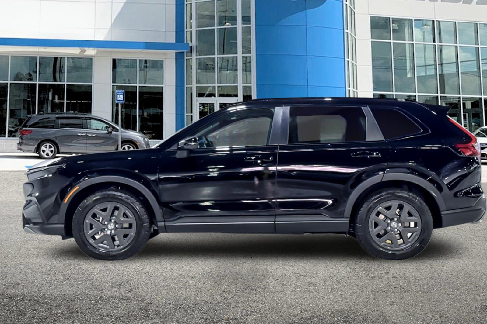 2026 Honda CR-V Hybrid photo 2