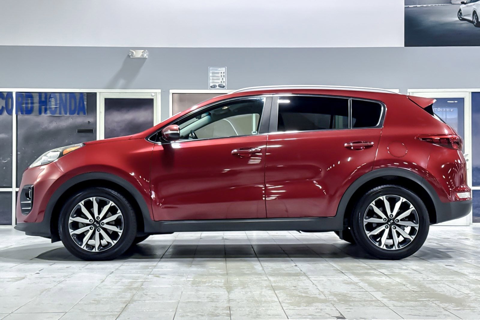 Used 2018 Kia Sportage EX with VIN KNDPN3AC2J7355206 for sale in Concord, CA