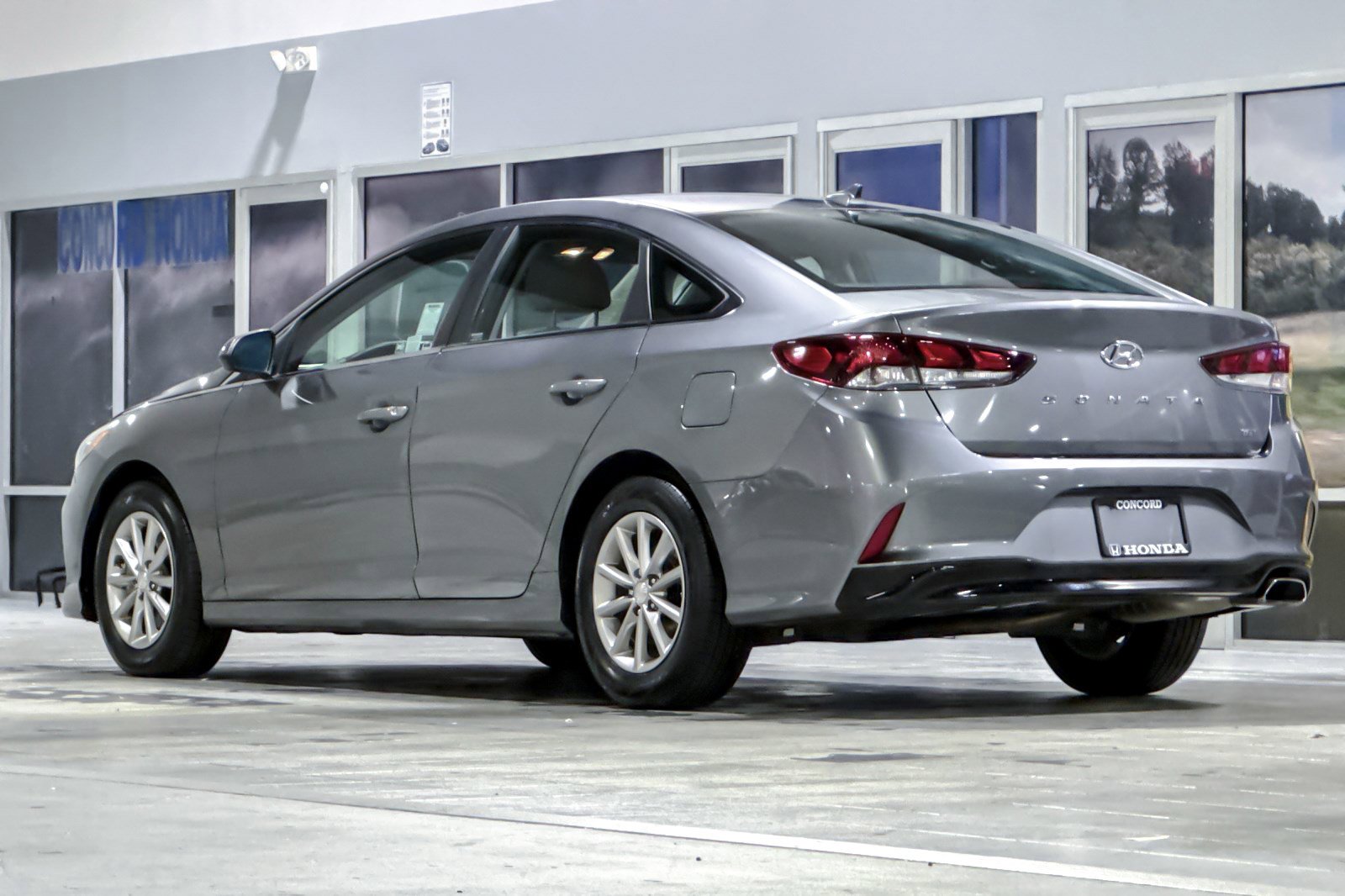 2018 Hyundai Sonata Eco photo 4