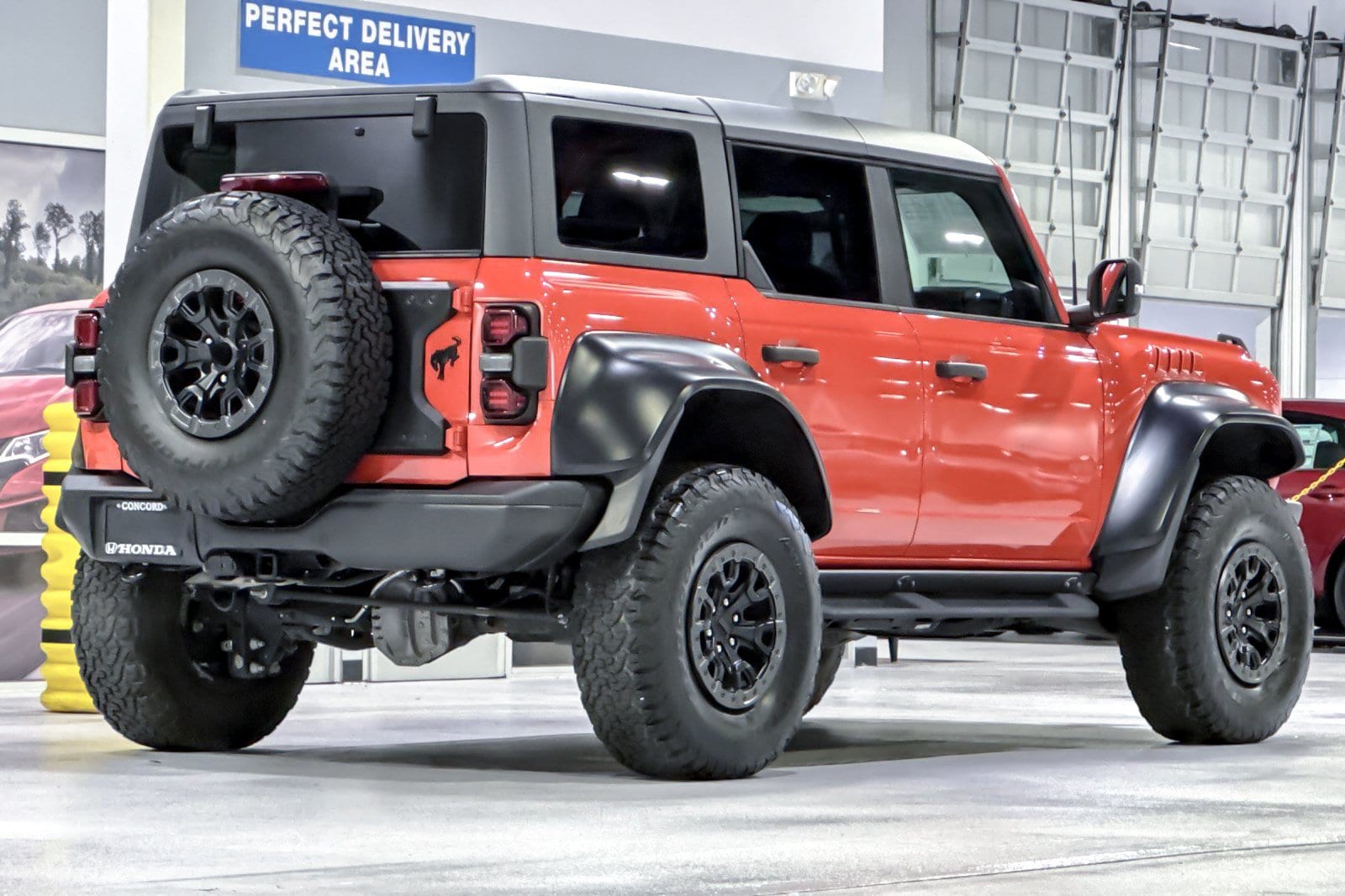 2023 Ford Bronco 4-Door Raptor - Photo 9