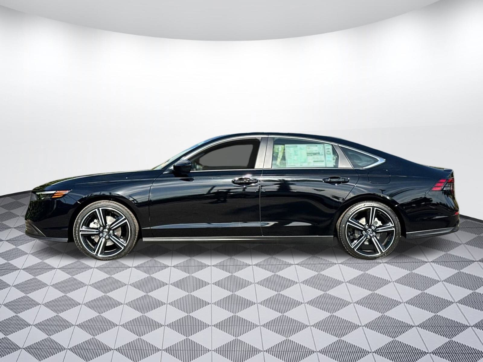 2025 Honda Accord Hybrid Sport photo 3