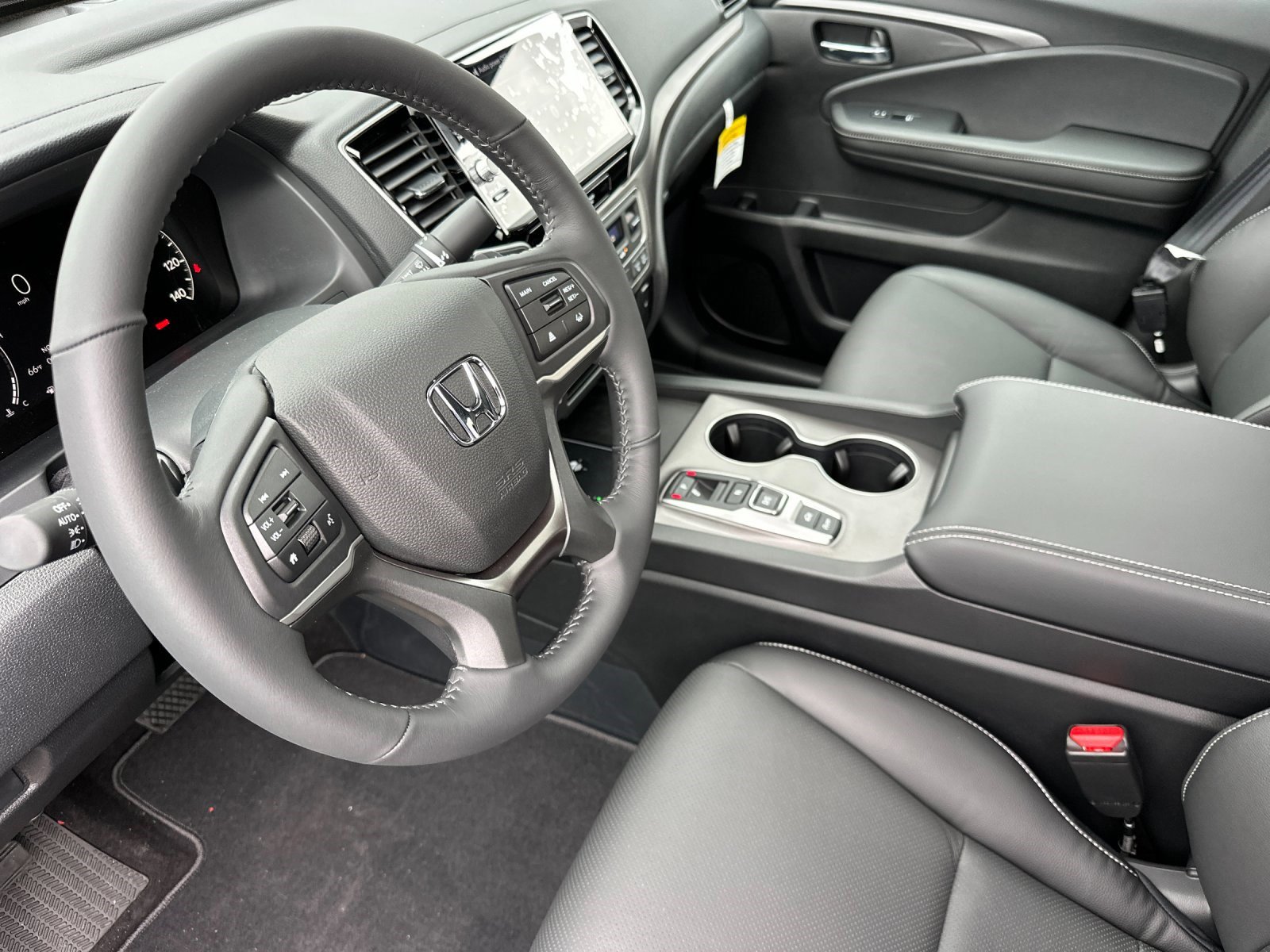 2026 Honda Ridgeline RTL photo 3