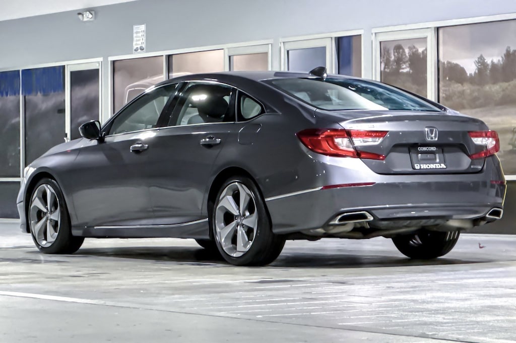 Used 2018 Honda Accord Touring Sedan