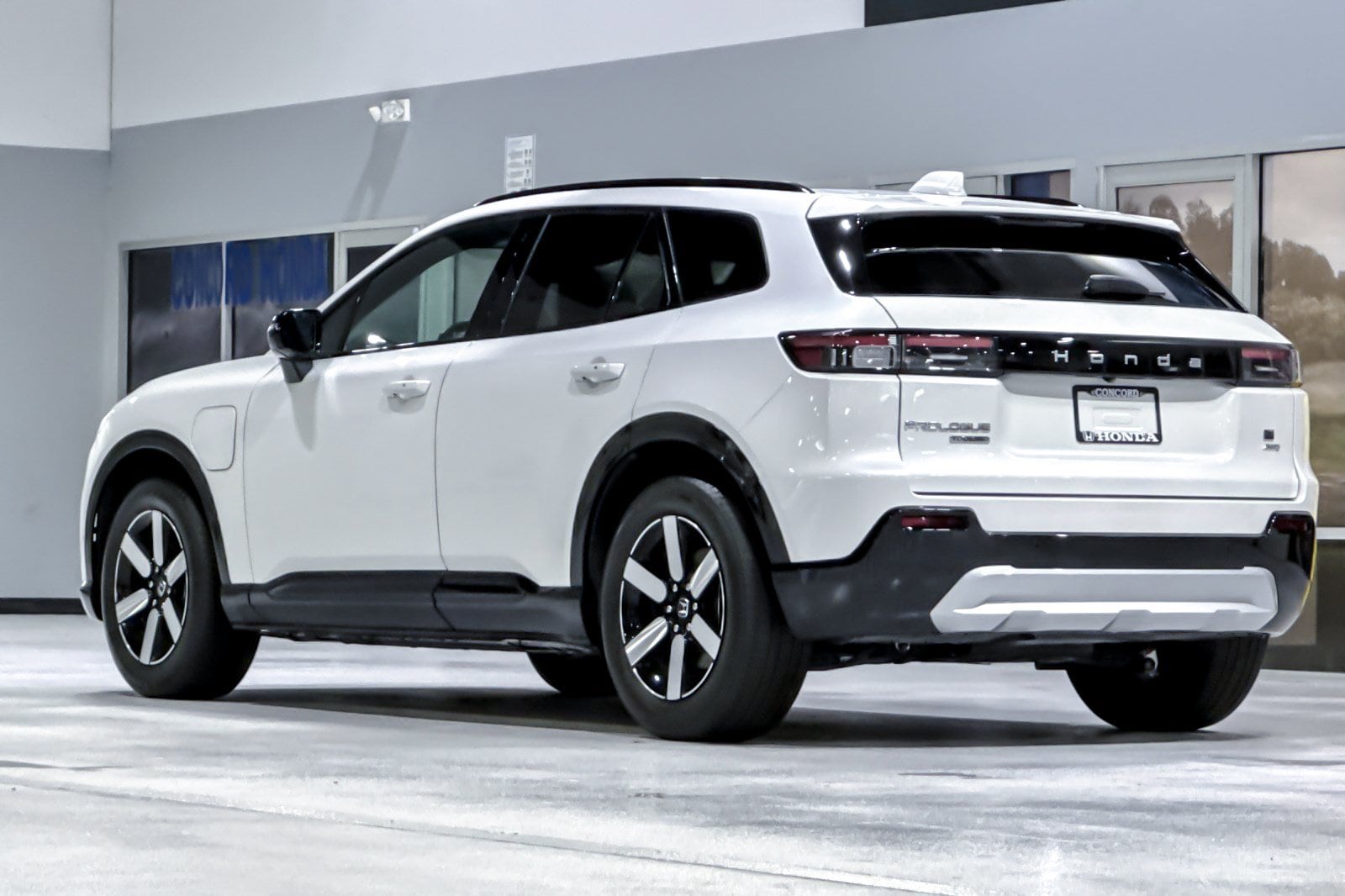 2024 Honda Prologue Touring SUV