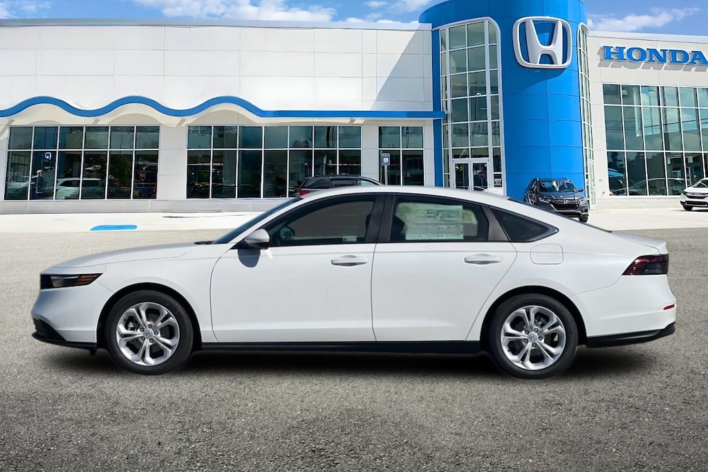 New 2025 Honda Accord LX Sedan