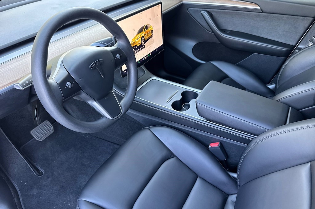 Used 2023 Tesla Model Y Long Range SUV