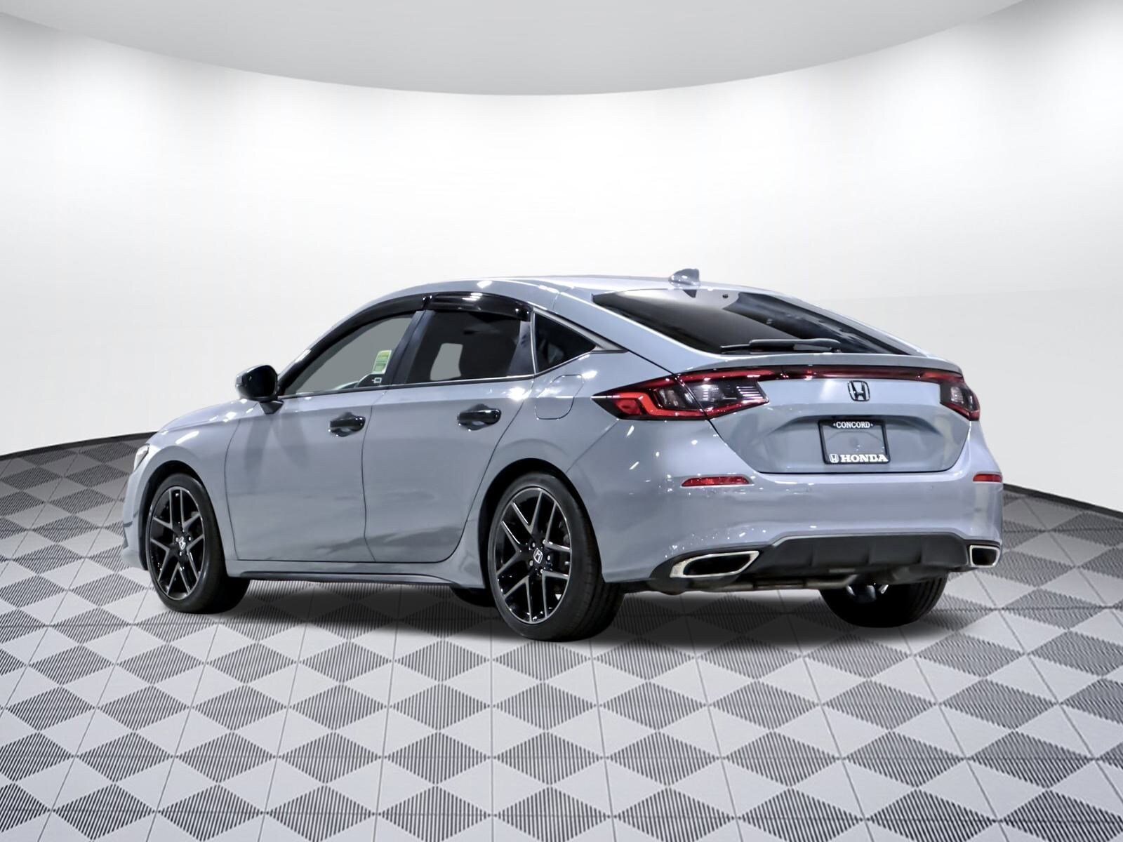 2022 Honda Civic Sport Touring Hatchback photo 3