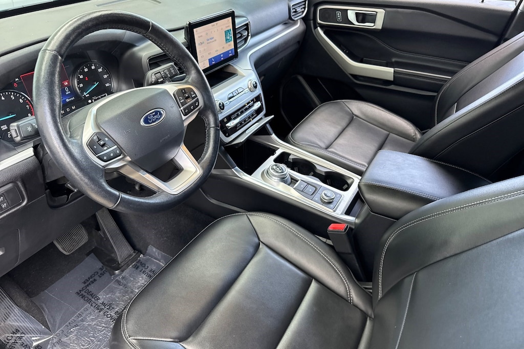 Used 2021 Ford Explorer XLT SUV