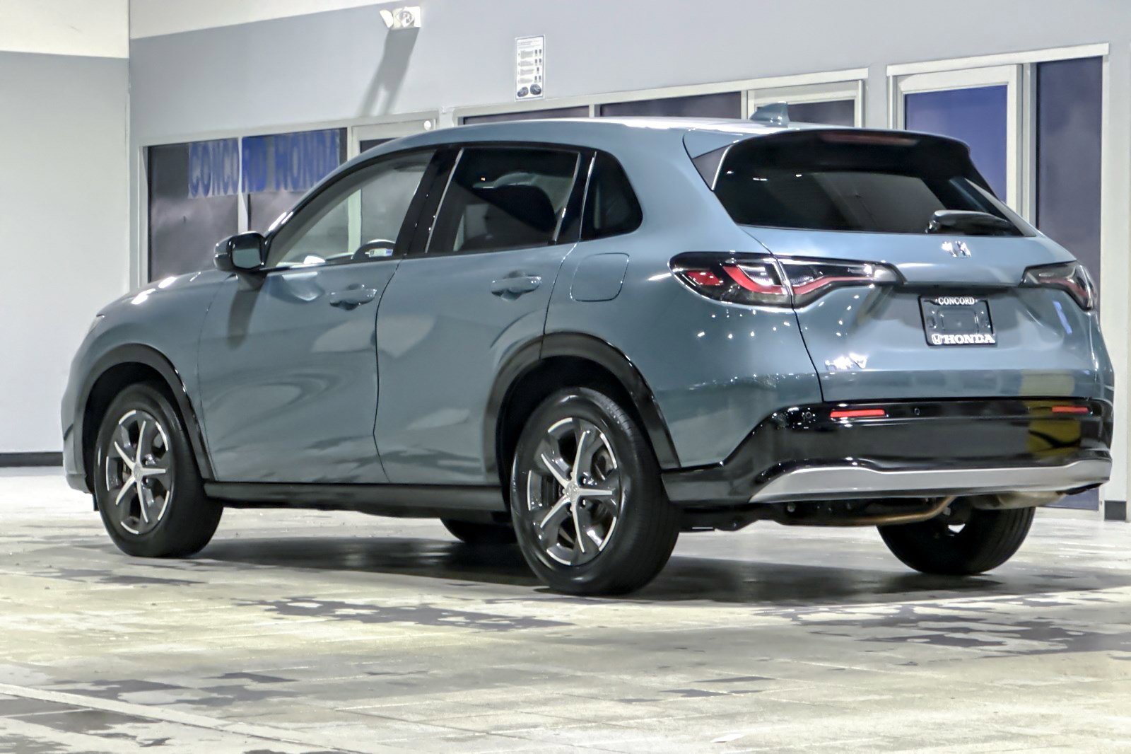 2024 Honda HR-V EX-L photo 3