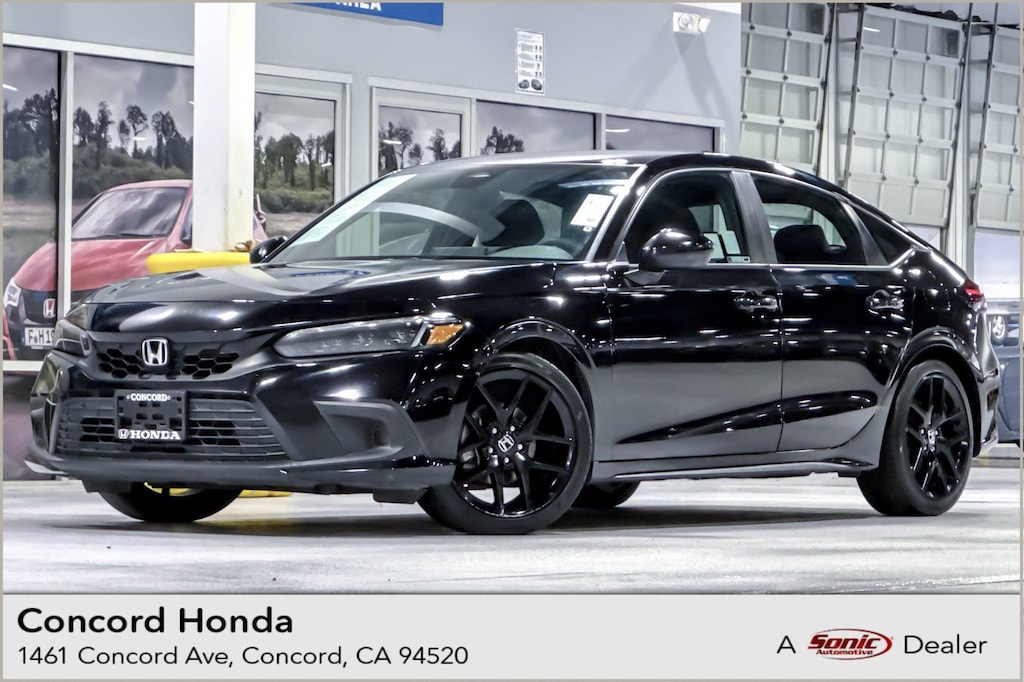 Used 2024 Honda Civic Sport Hatchback