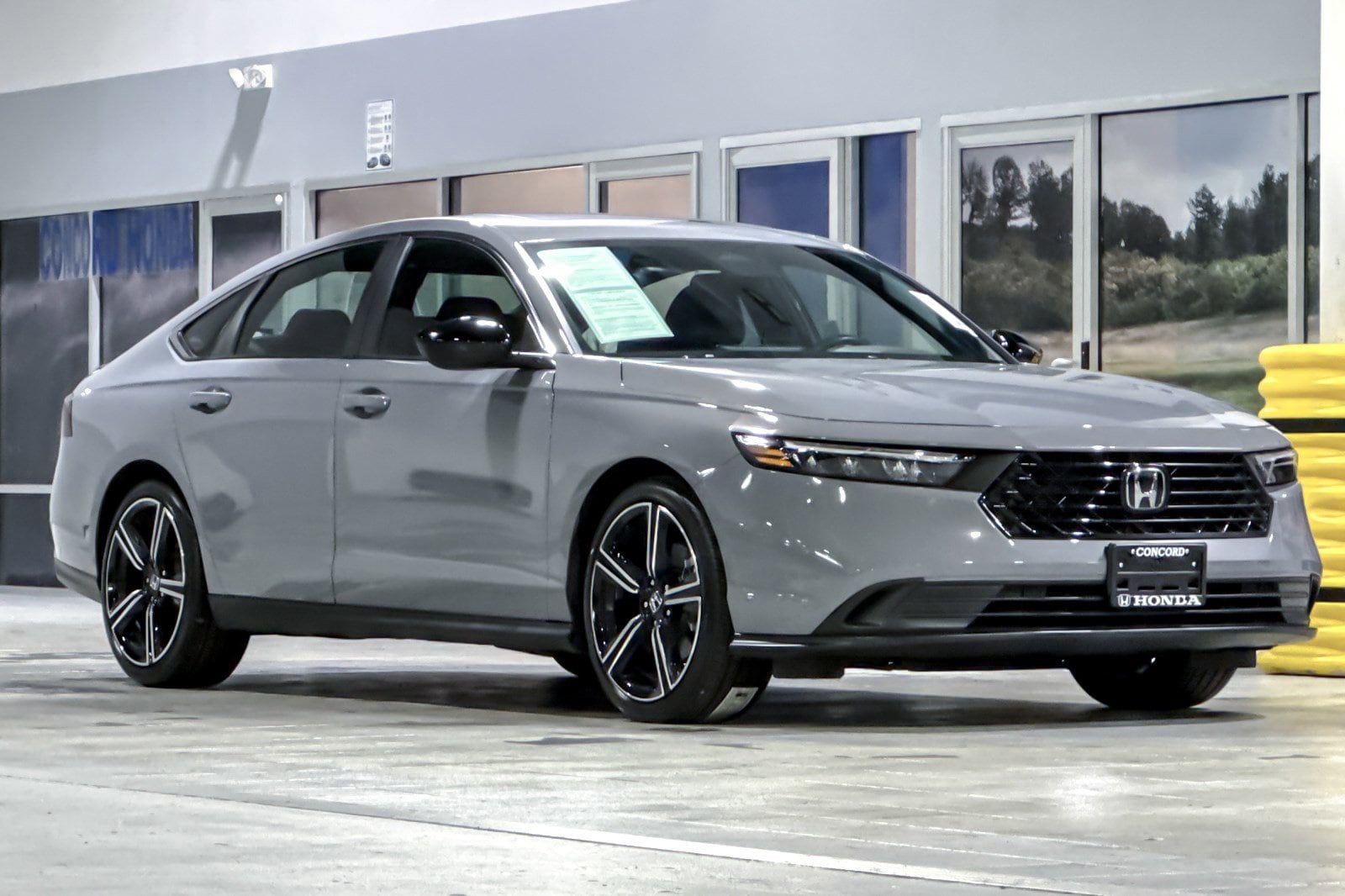 2023 Honda Accord Hybrid Sport w/BSI photo 5