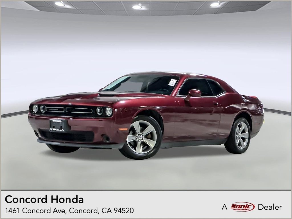 Used 2019 Dodge Challenger SXT Coupe