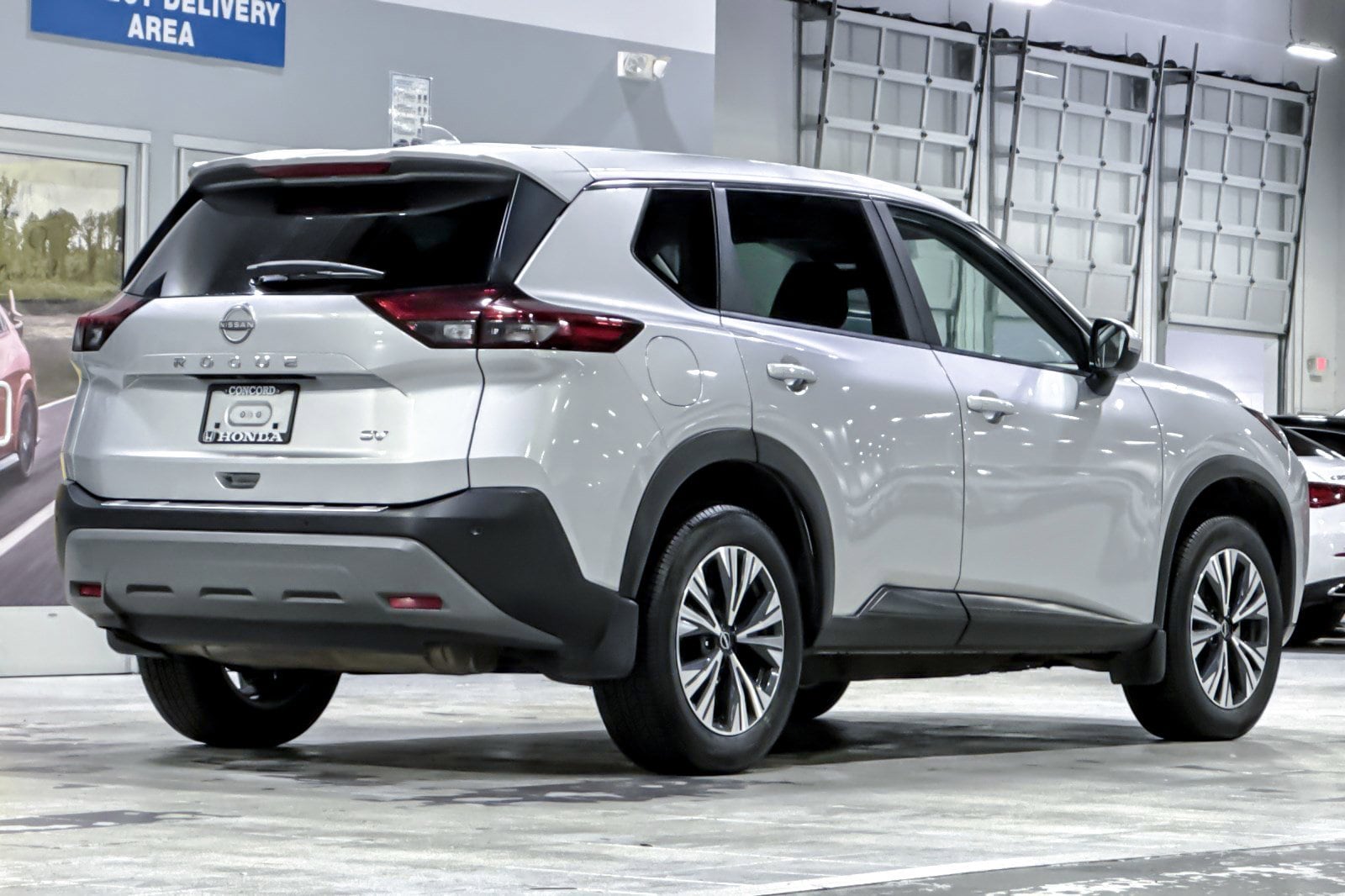 2023 Nissan Rogue SV photo 3