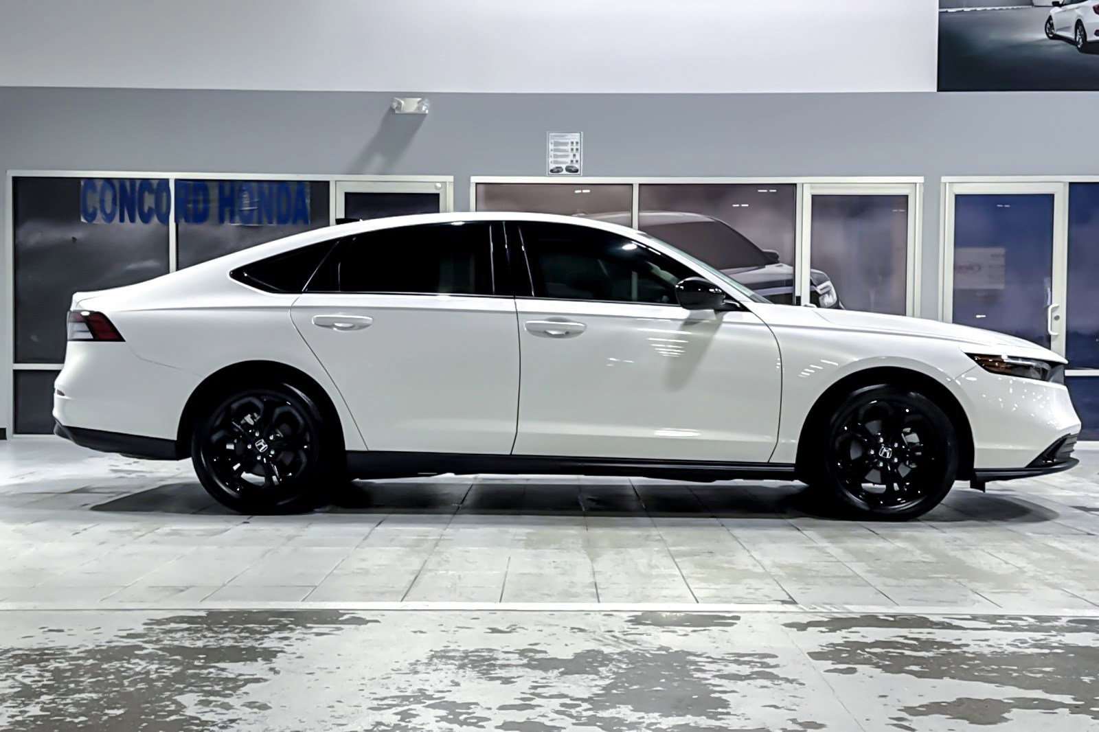 2025 Honda Accord SE photo 6