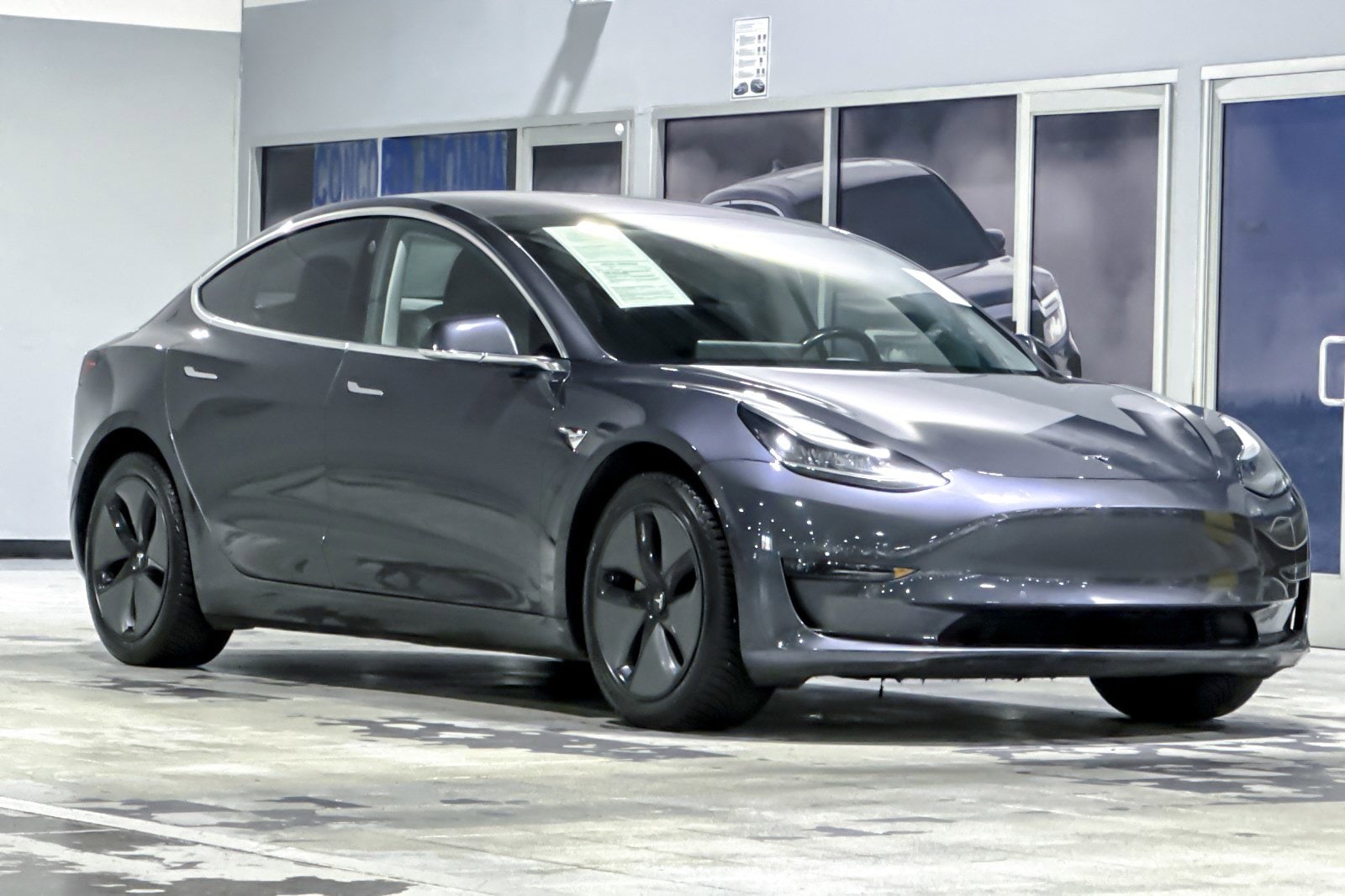 2018 Tesla Model 3 Long Range photo 5