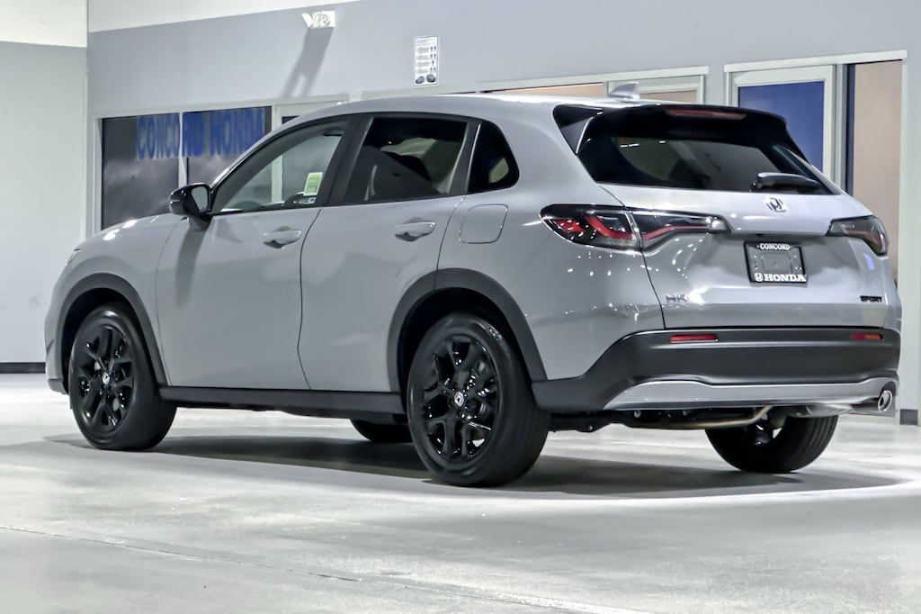 Used 2025 Honda HR-V Sport SUV