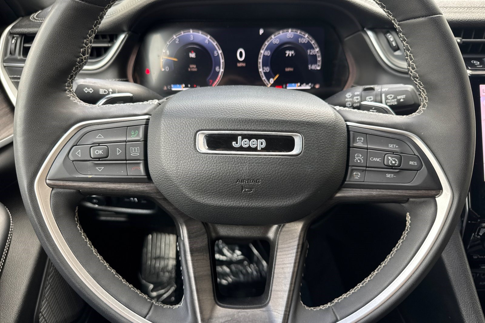 2024 Jeep Grand Cherokee Limited - Photo 11