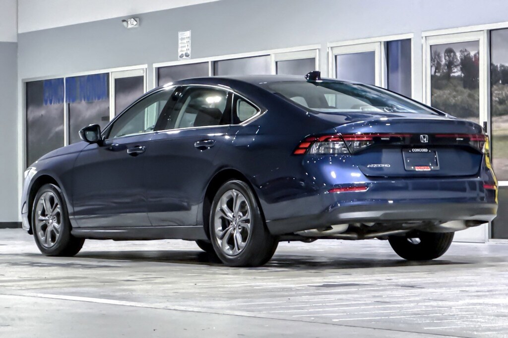 Used 2024 Honda Accord EX Sedan