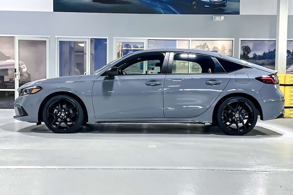 Used 2024 Honda Civic Sport Hatchback