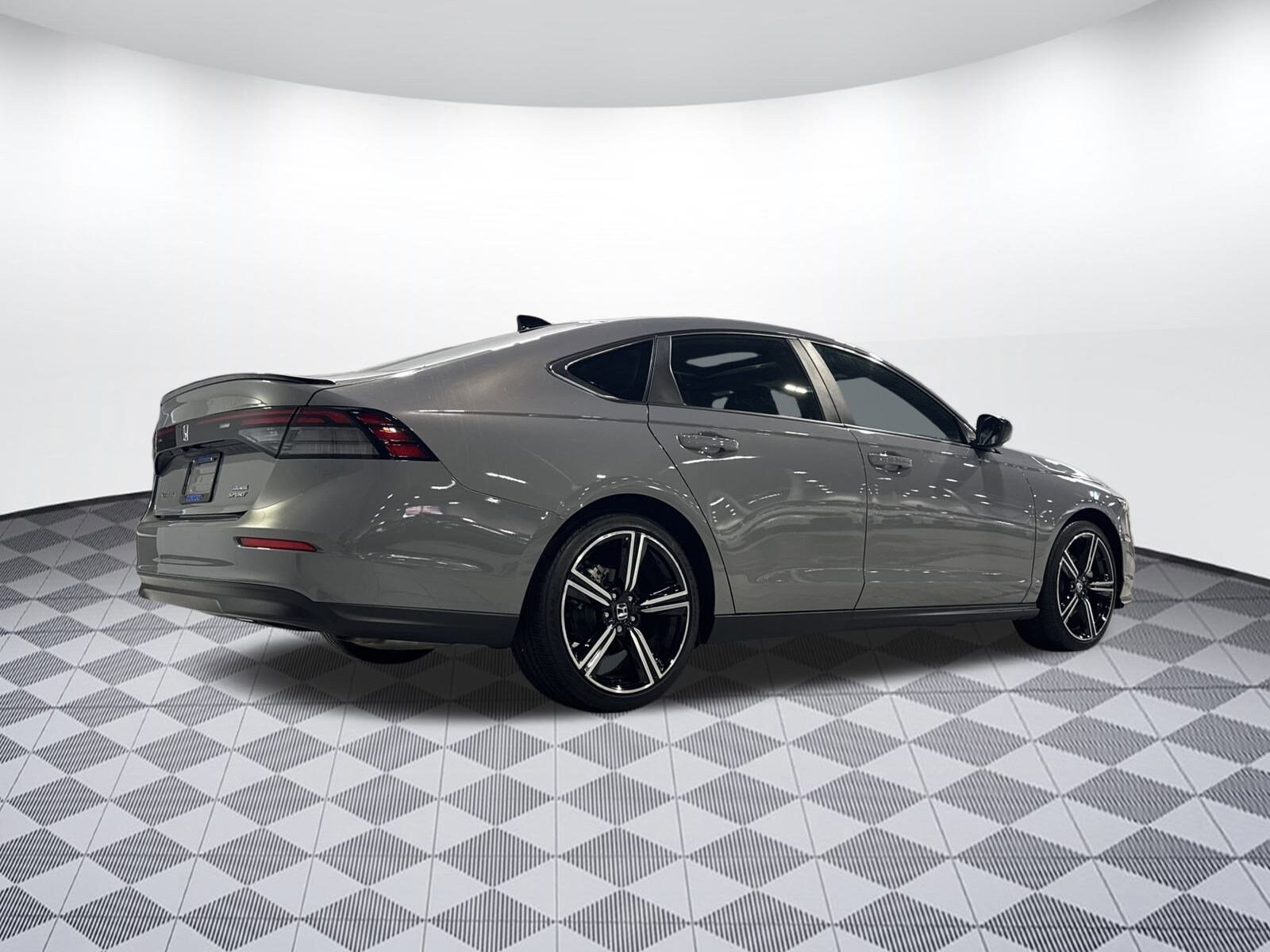 2023 Honda Accord Hybrid Sport photo 3