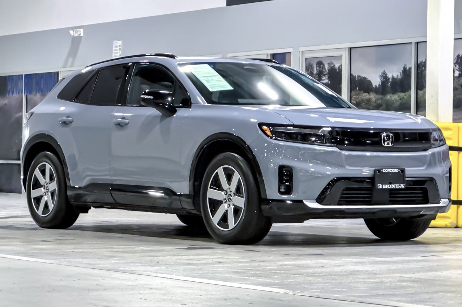 2024 Honda Prologue Touring photo 5