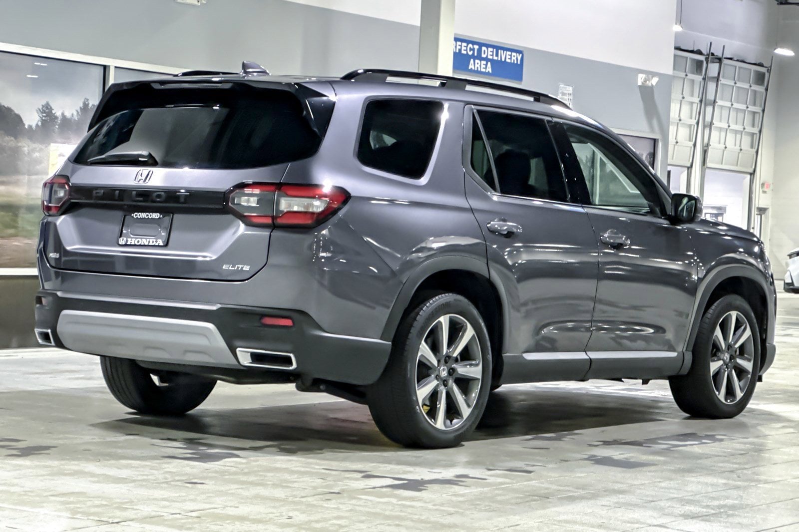 2024 Honda Pilot Elite photo 3