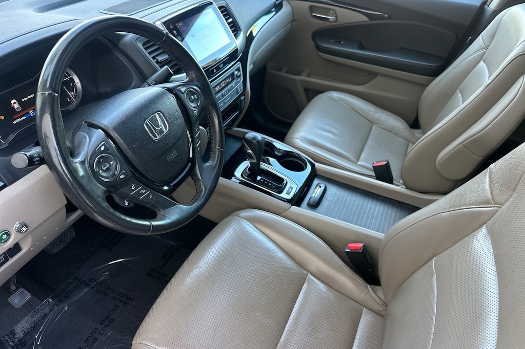 Used 2019 Honda Ridgeline RTL-E AWD Truck Crew Cab