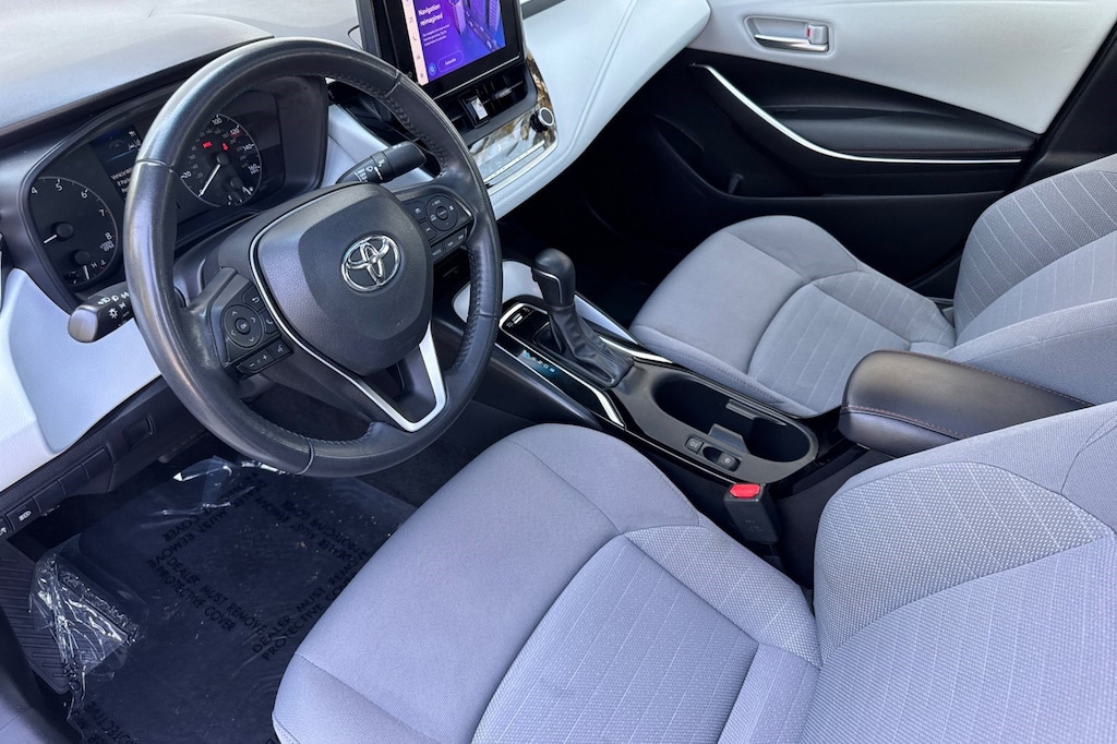Used 2024 Toyota Corolla SE Sedan