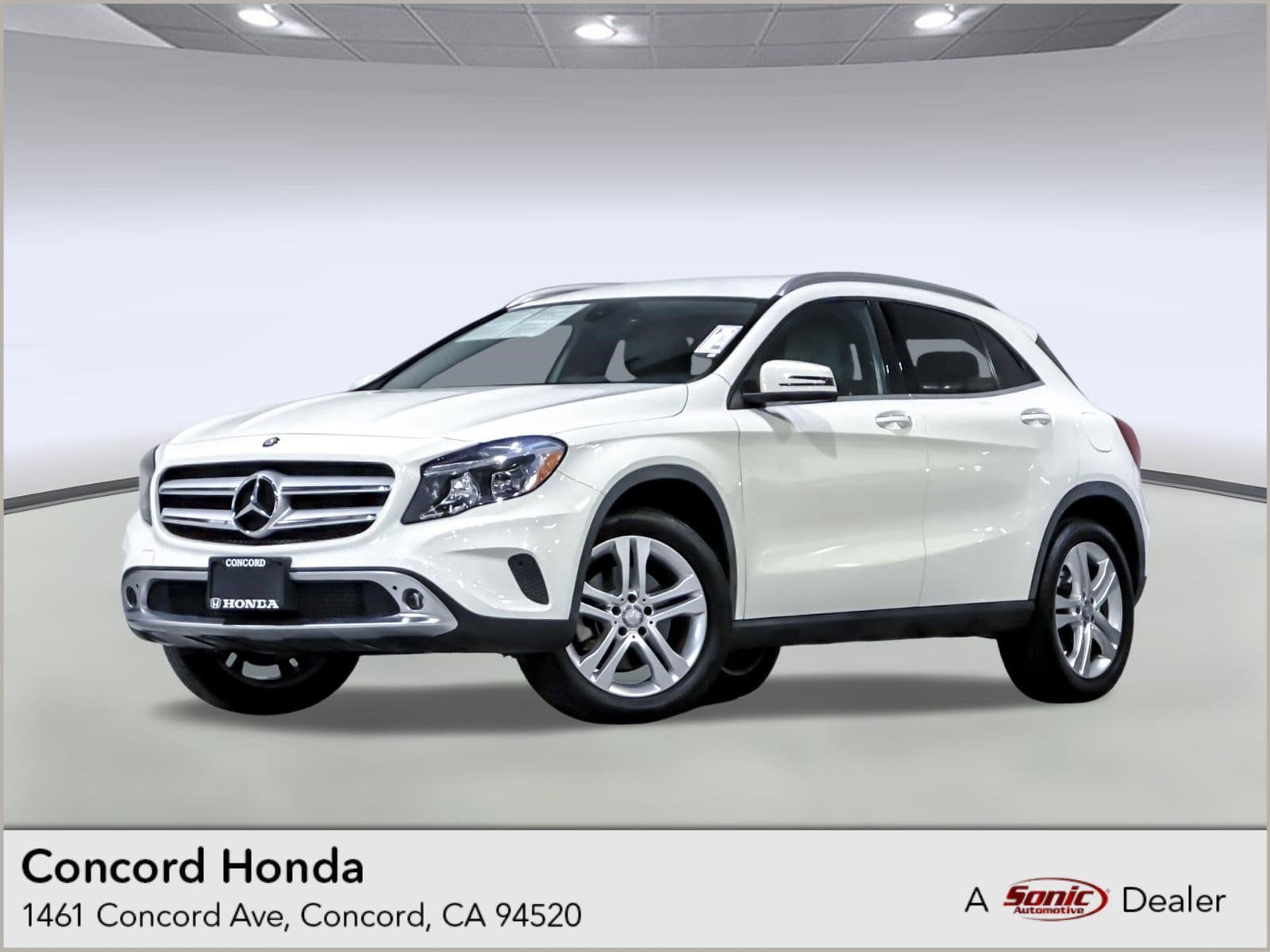 2017 Mercedes-Benz GLA GLA250's photo