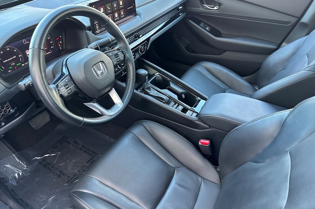 Used 2023 Honda Accord Hybrid Touring w/BSI Sedan