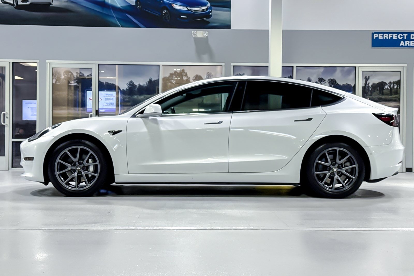 Used 2018 Tesla Model 3 Long Range with VIN 5YJ3E1EA4JF042096 for sale in Concord, CA