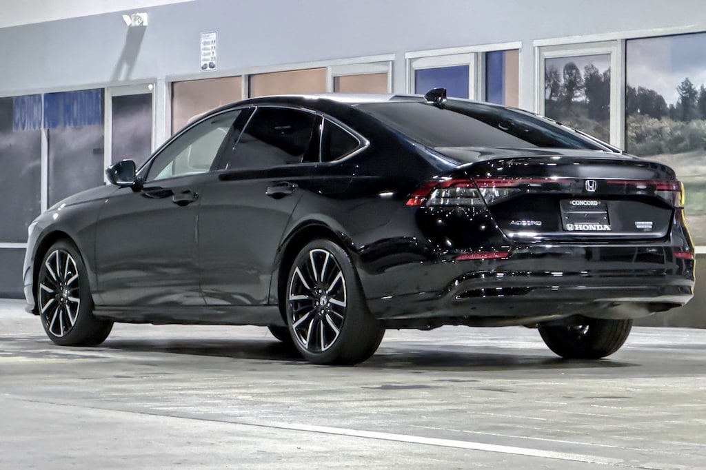 Used 2024 Honda Accord Hybrid Touring Sedan