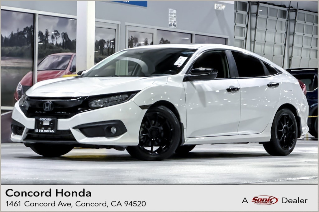 Used 2018 Honda Civic Touring Sedan