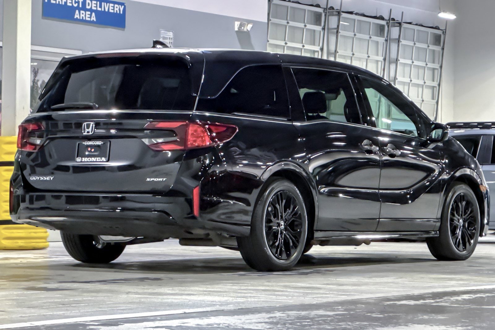 2025 Honda Odyssey Sport-L photo 3