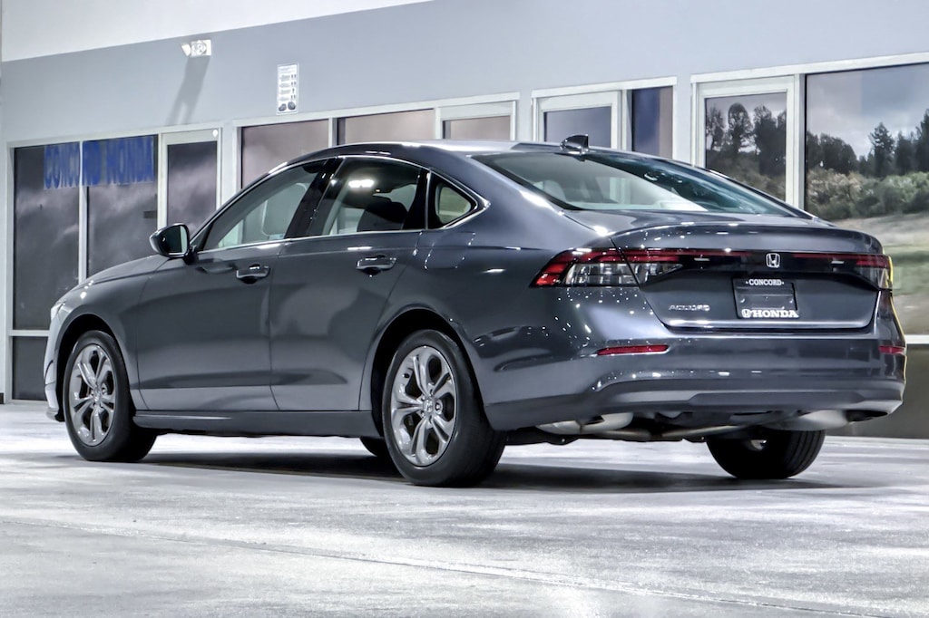Used 2024 Honda Accord EX Sedan