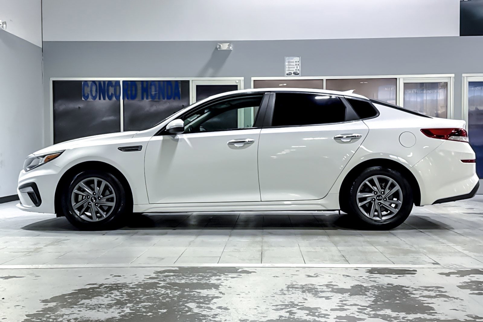 Used 2020 Kia Optima LX with VIN 5XXGT4L37LG429187 for sale in Concord, CA