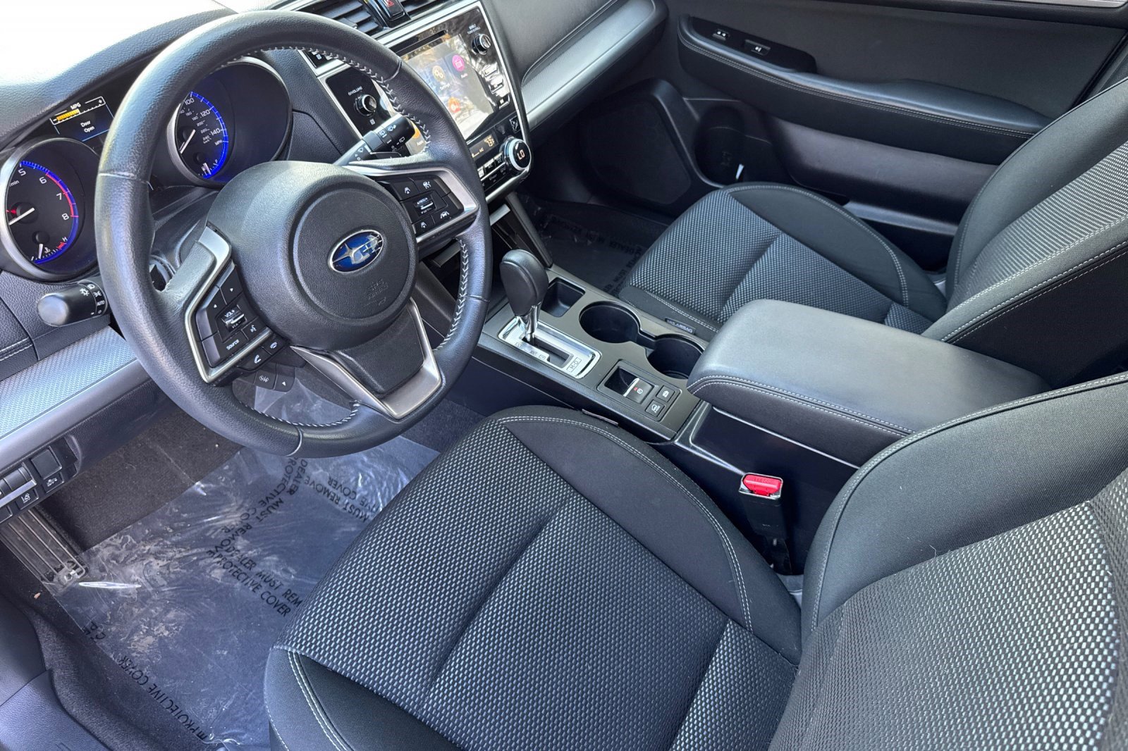 2019 Subaru Outback 2.5i Premium photo 3