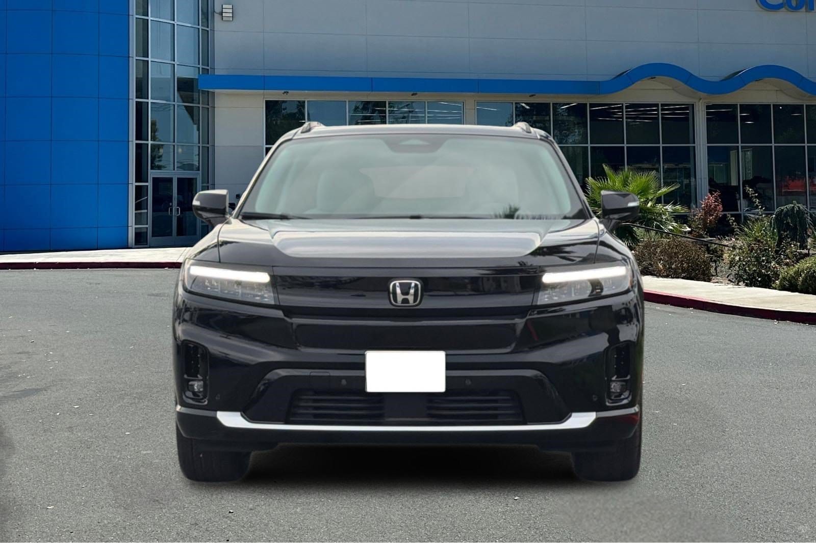 Prologue Touring SUV