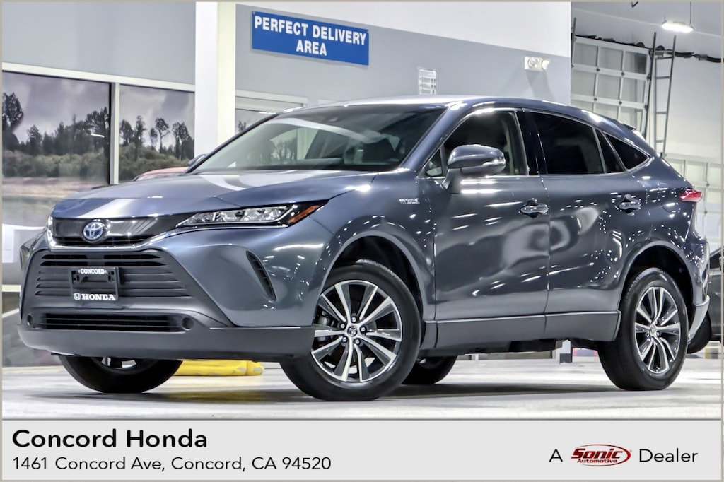 Used 2021 Toyota Venza LE SUV