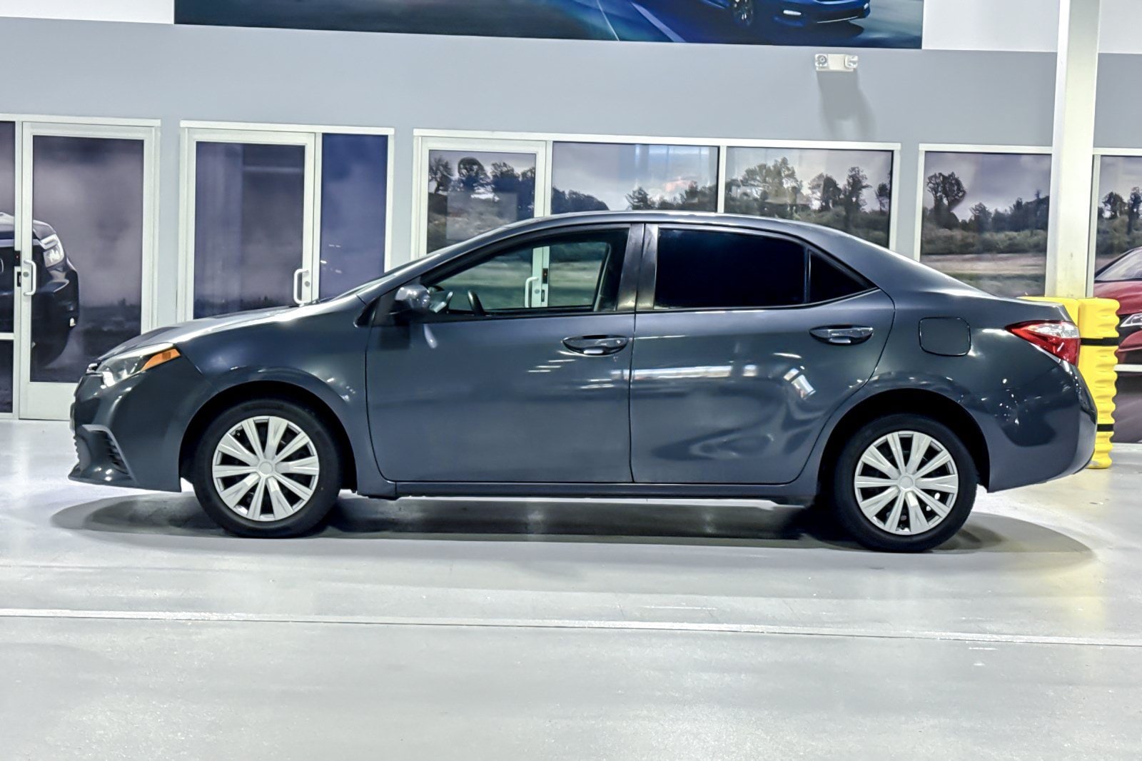 Used 2015 Toyota Corolla L with VIN 5YFBURHE9FP324998 for sale in Concord, CA