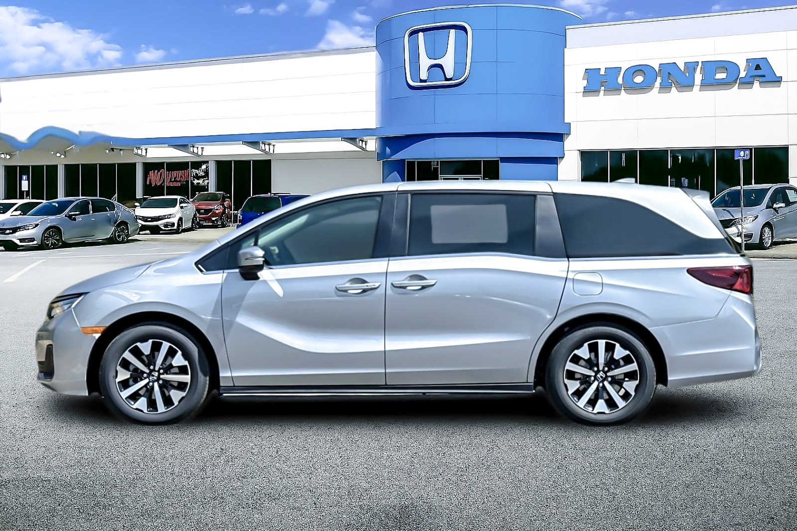 2025 Honda Odyssey EX-L photo 2