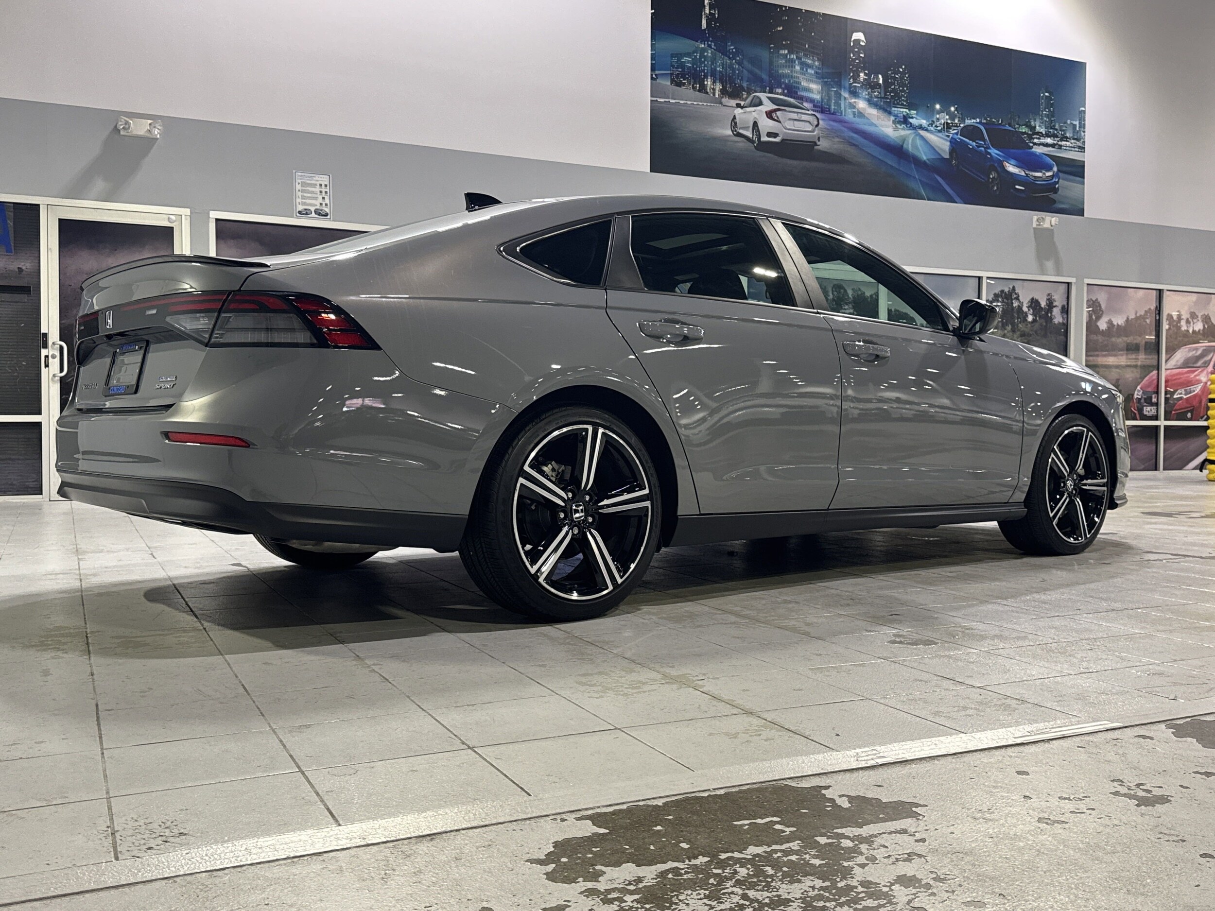 2023 Honda Accord Hybrid Sport photo 3