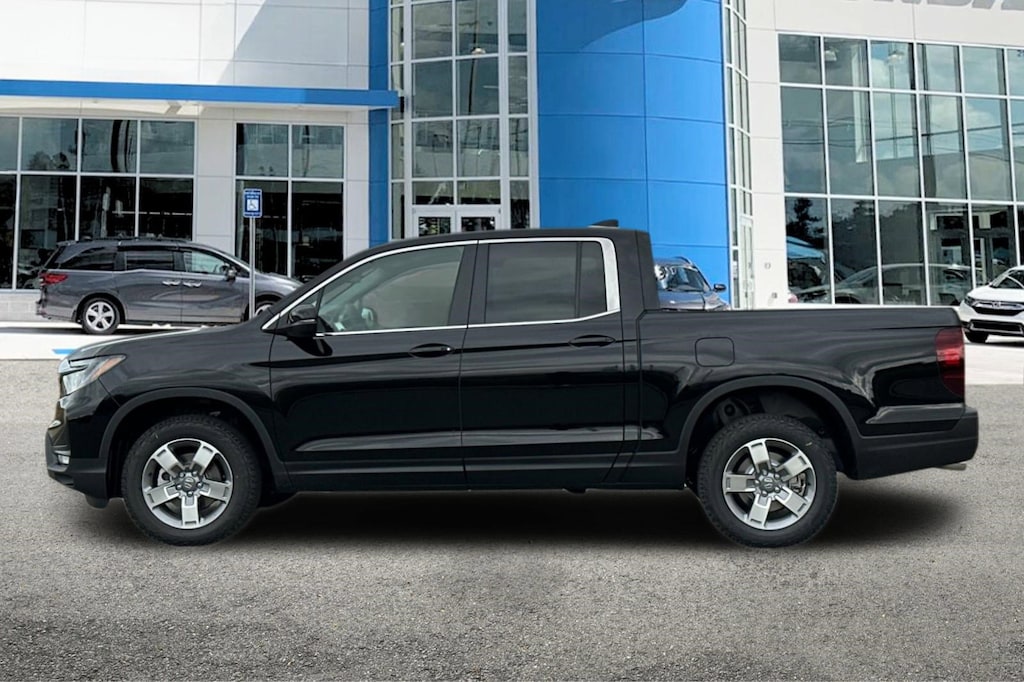 New 2026 Honda Ridgeline RTL Truck Crew Cab
